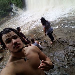 Meet your Posher, Eduardo