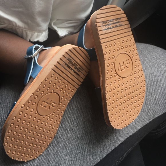 Sandals - Picture 2 of 2