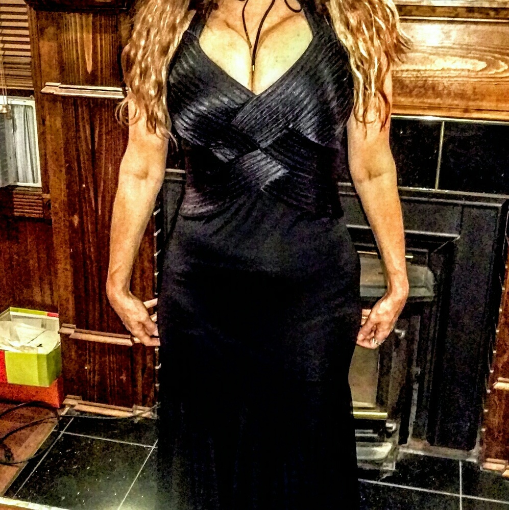NWOT Cache Gown