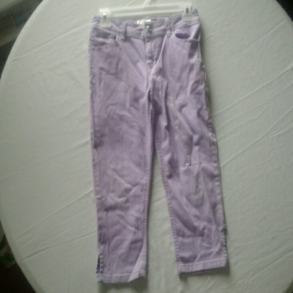 Lavender Capris