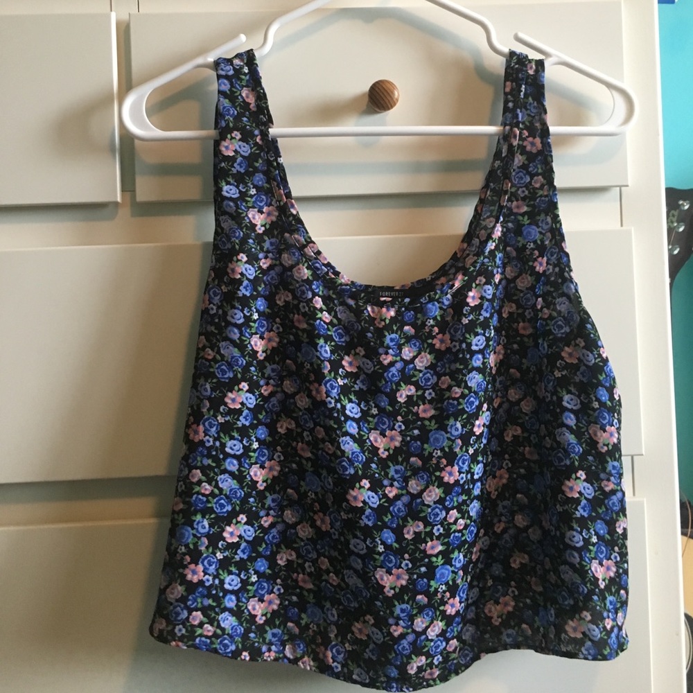 Floral crop top