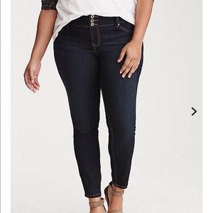 Torrid Dark Wash Jegging
