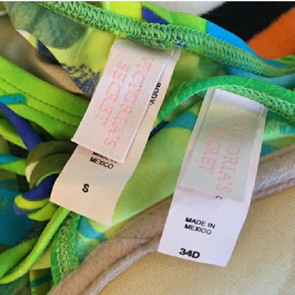 🌴 Tropical Print Bikini - Picture 3 of 3