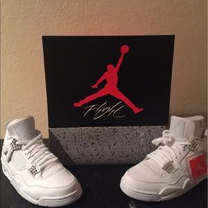 Jordan Pure Money 4s