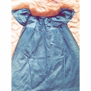 🆕 Women's EXPRESS Off Shoulder Denim Dress 🌟Med