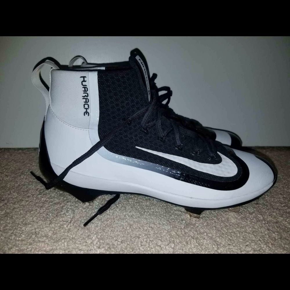 Nike "HUARACHE" Baseball cleats