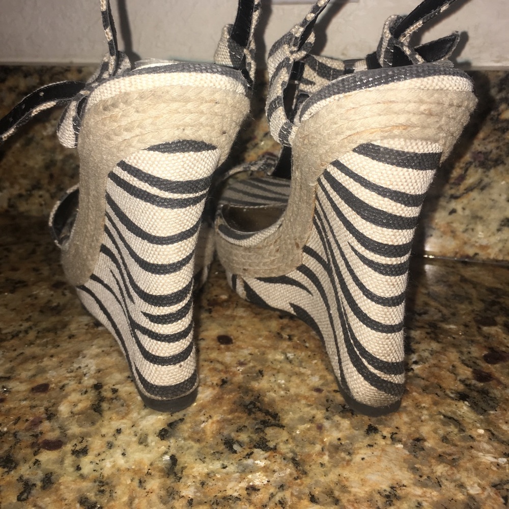 Wedges - Picture 3 of 4