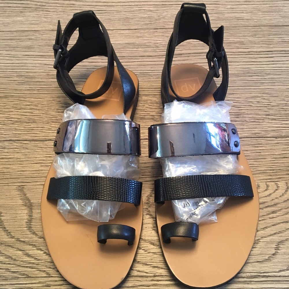 NWT Dolce Vita Sandals