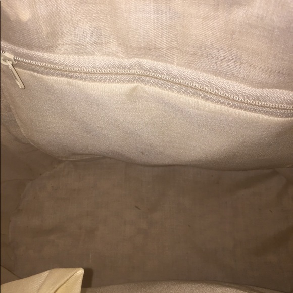 Woven tote - Picture 2 of 4