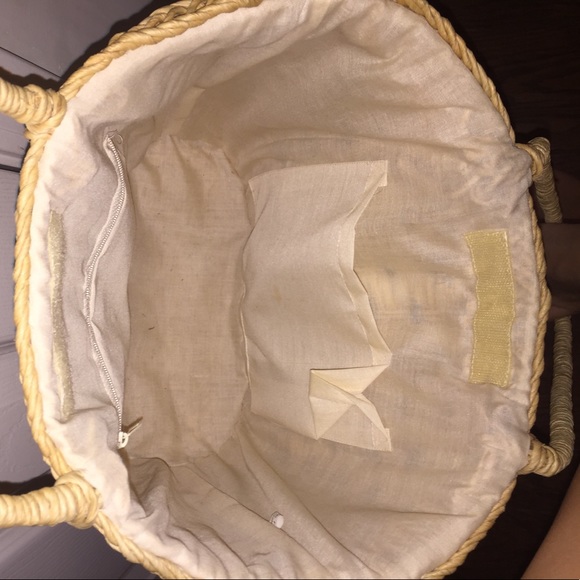 Woven tote - Picture 4 of 4