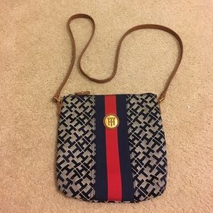 Tommy Hilfiger Crossbody