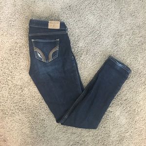 Destroyed skinny jeans 👖