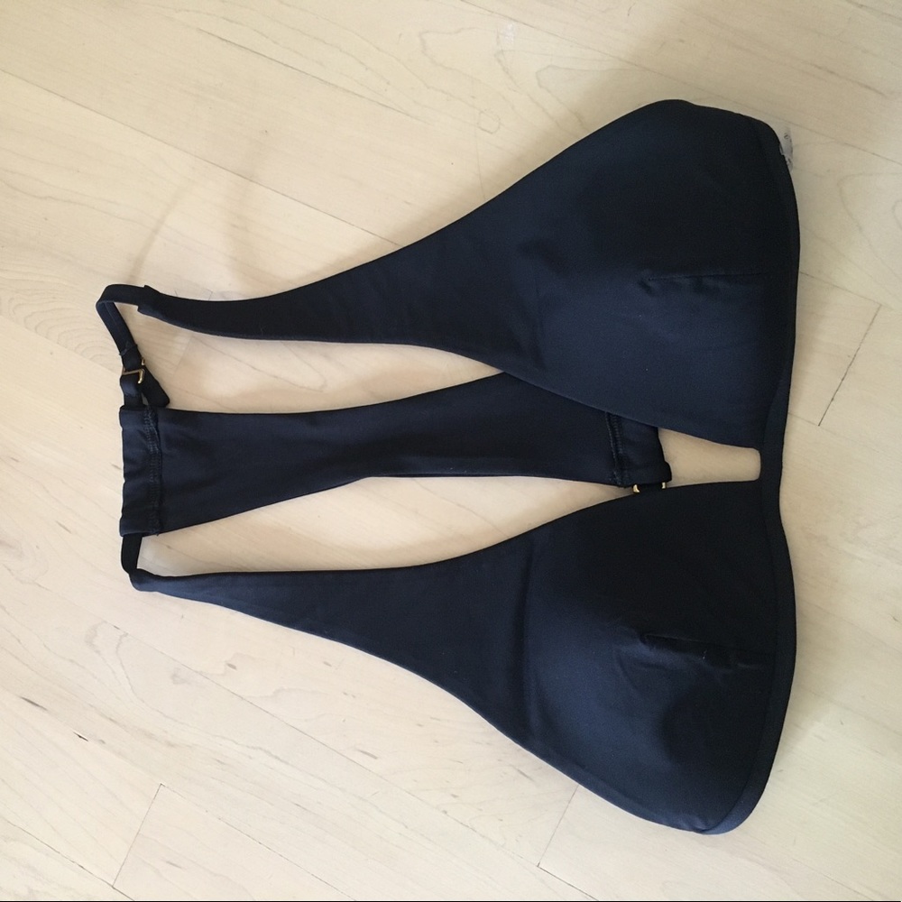 LAST DAY TO PURCHASE!Victoria's Secret bikini top