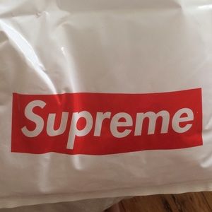 Meet your Posher, Thomas