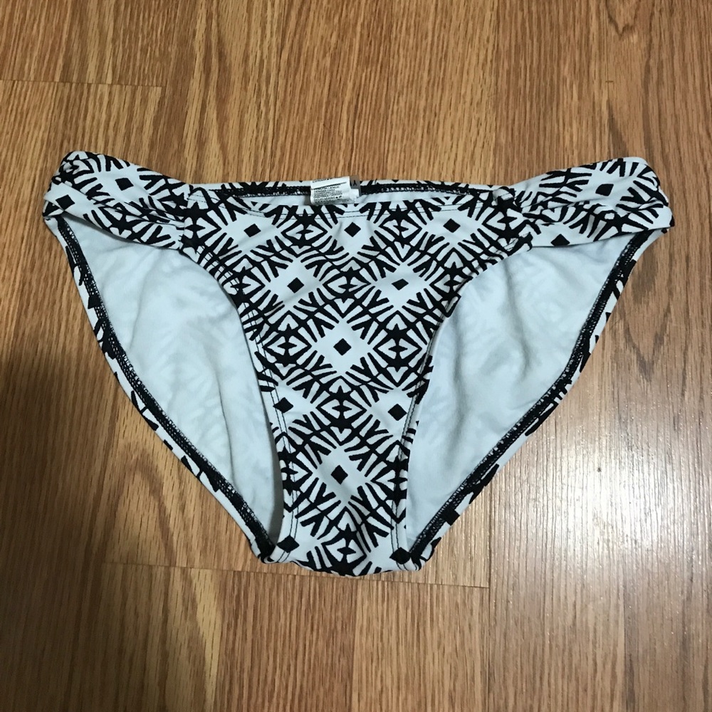 Black and white bikini