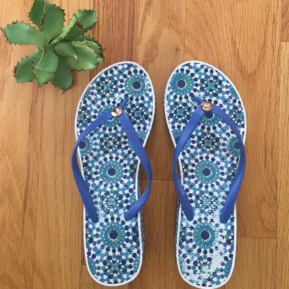 Mosaic Flip Flops - Picture 1 of 4