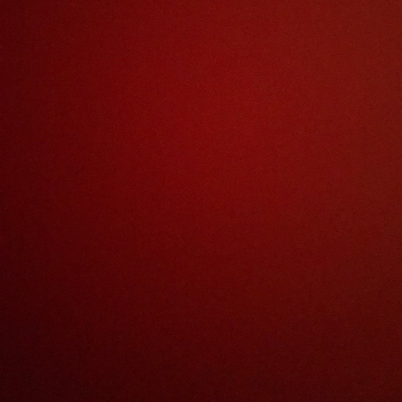 Meet your Posher, Tiffany - Picture 1 of 1