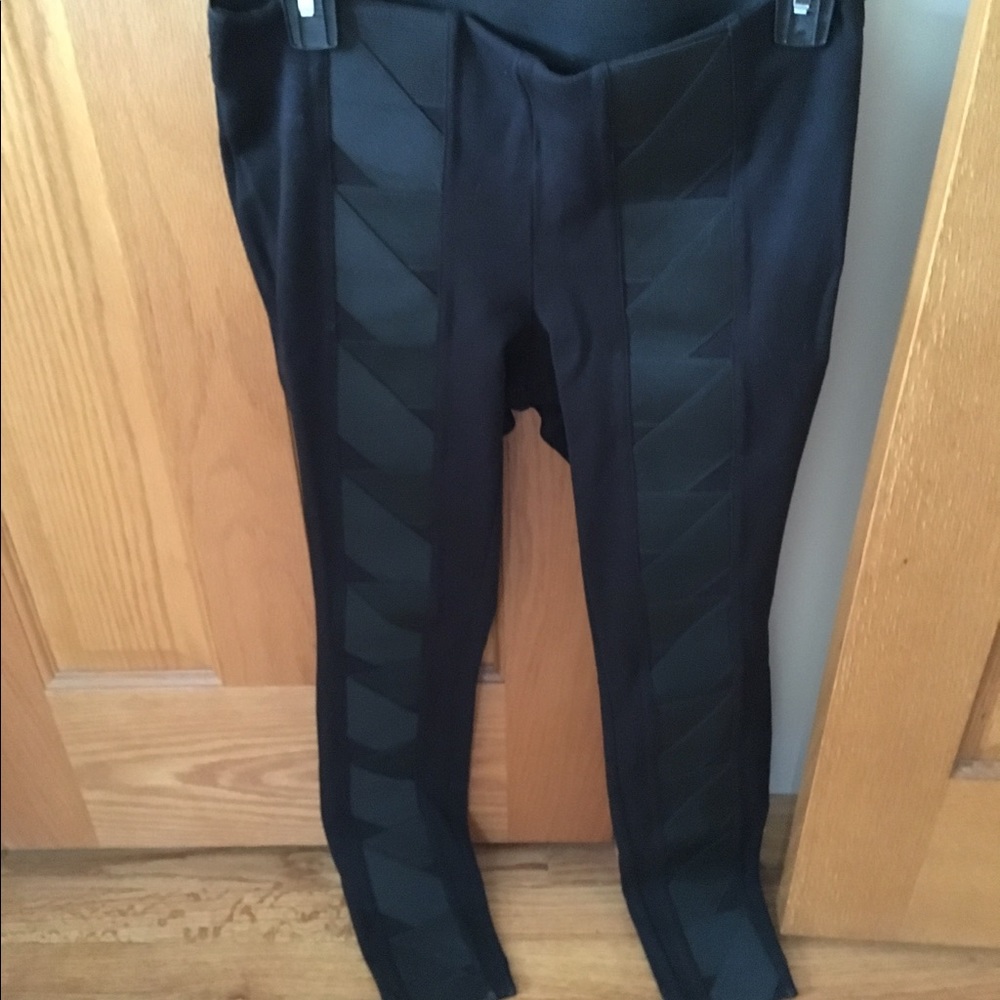 NWOT Victoria's Secret body by Victoria size 6