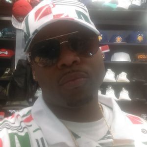 Meet your Posher, Eric