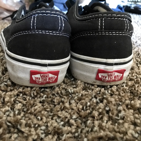 Shoes - Picture 2 of 3