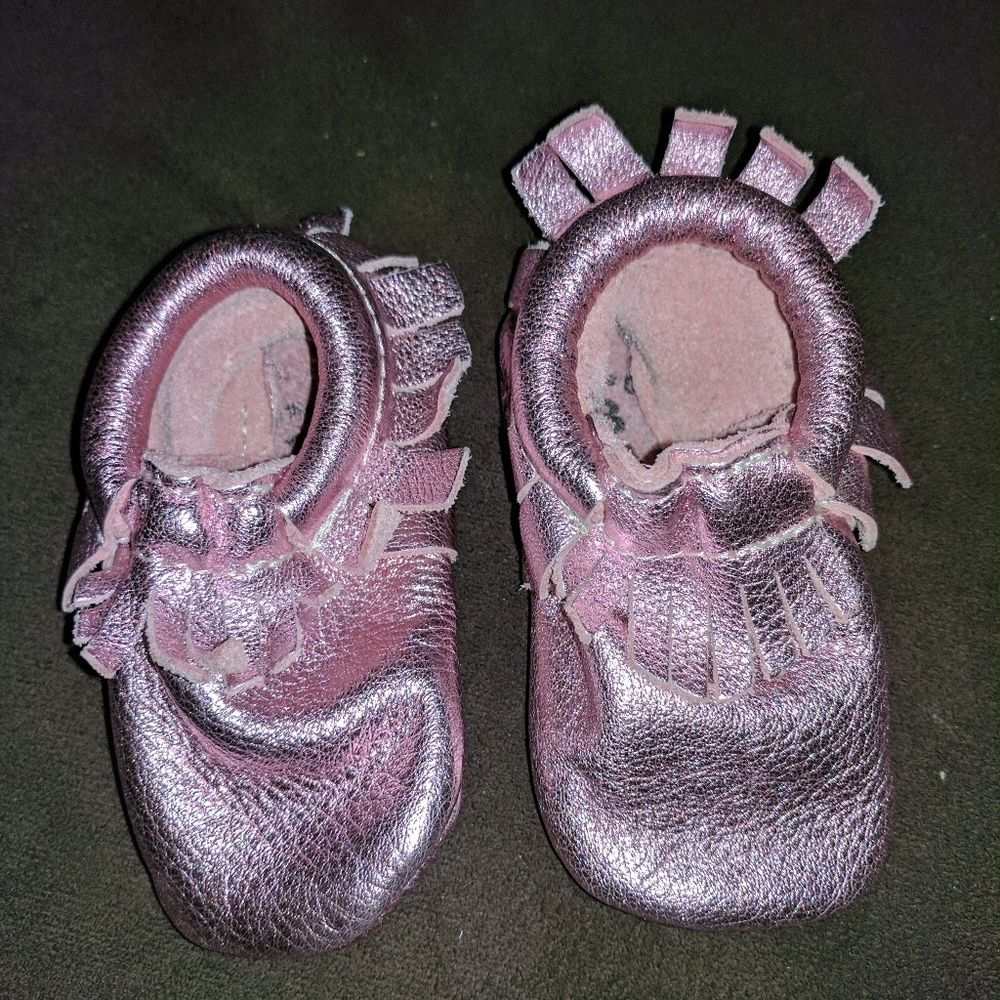 *Authentic* Freshly Picked soft mocassins size 3