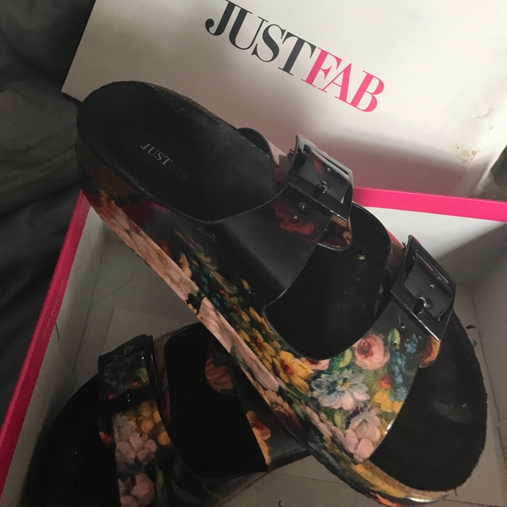 Floral platform sandals