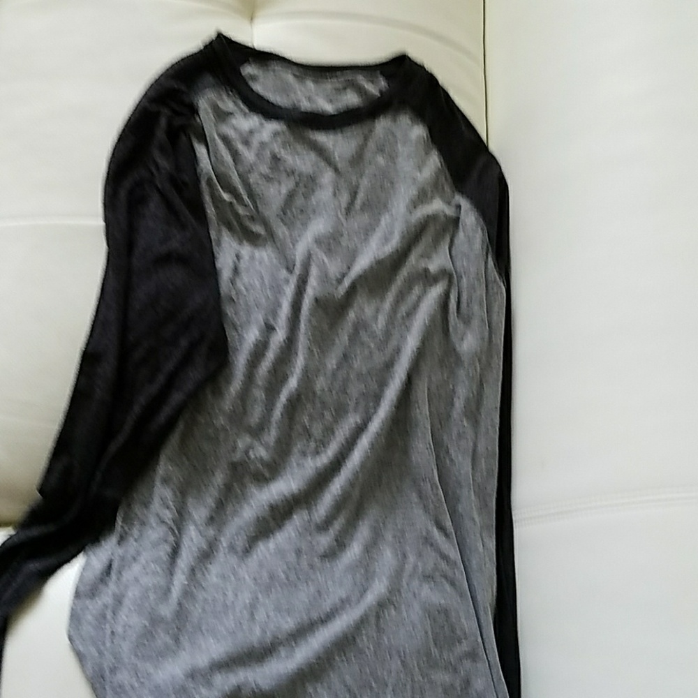 DC long sleeve t-shirt