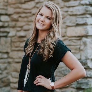 Meet your Posher, Natalie