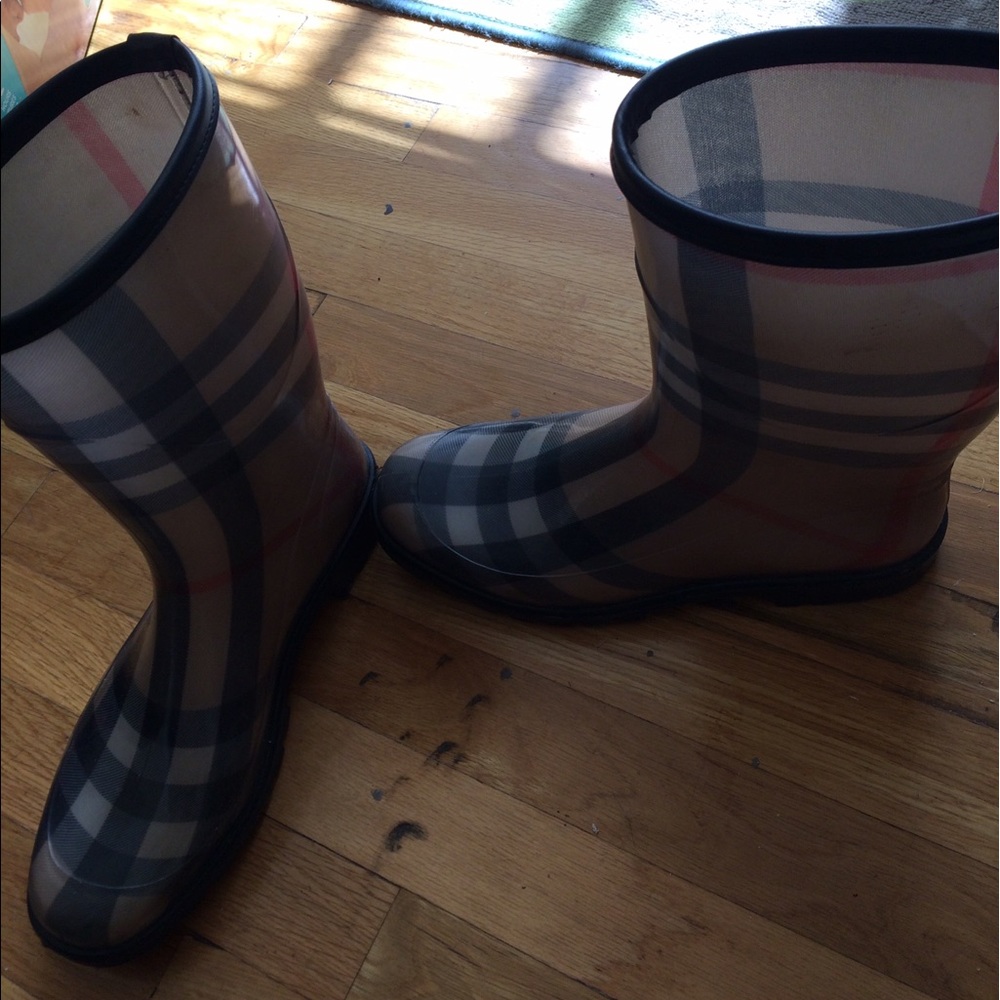 Rainboots