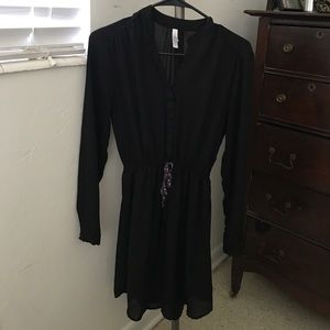 Black long sleeve dress