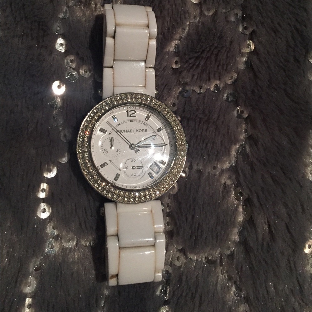 Micheal Kors ceramic band watch