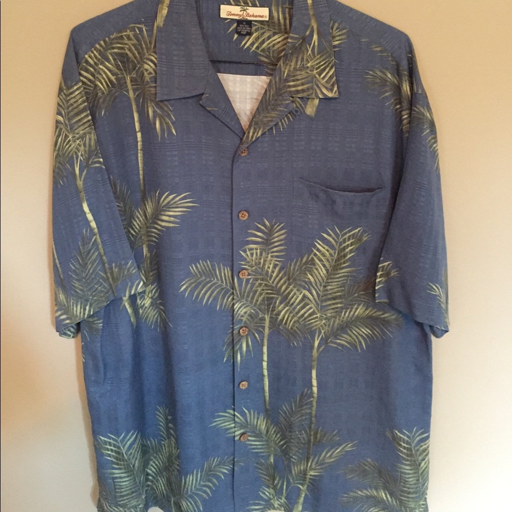 Tommy Bahama 100% Silk XL Shirt