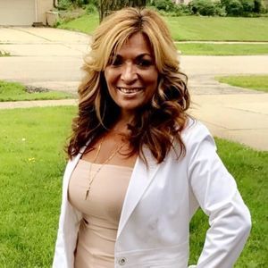 Meet your Posher, Rhonda