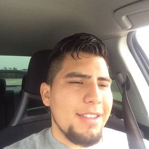 Meet your Posher, Cesar