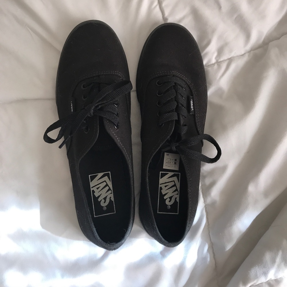 Women's black vans