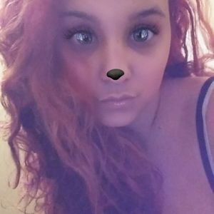 Meet your Posher, Lola