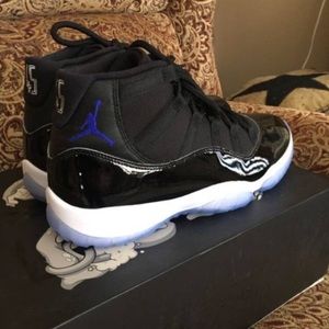 Air Jordan Space Jam 11s (NEVER WORN)