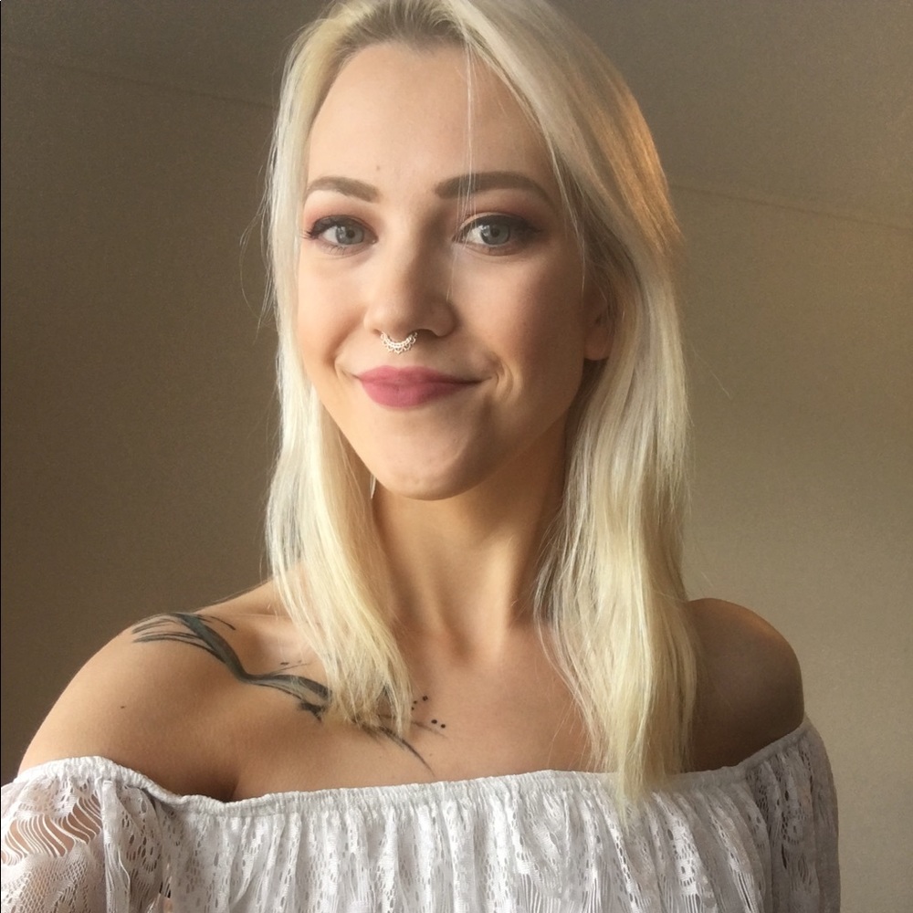 Meet your Posher, Kassie