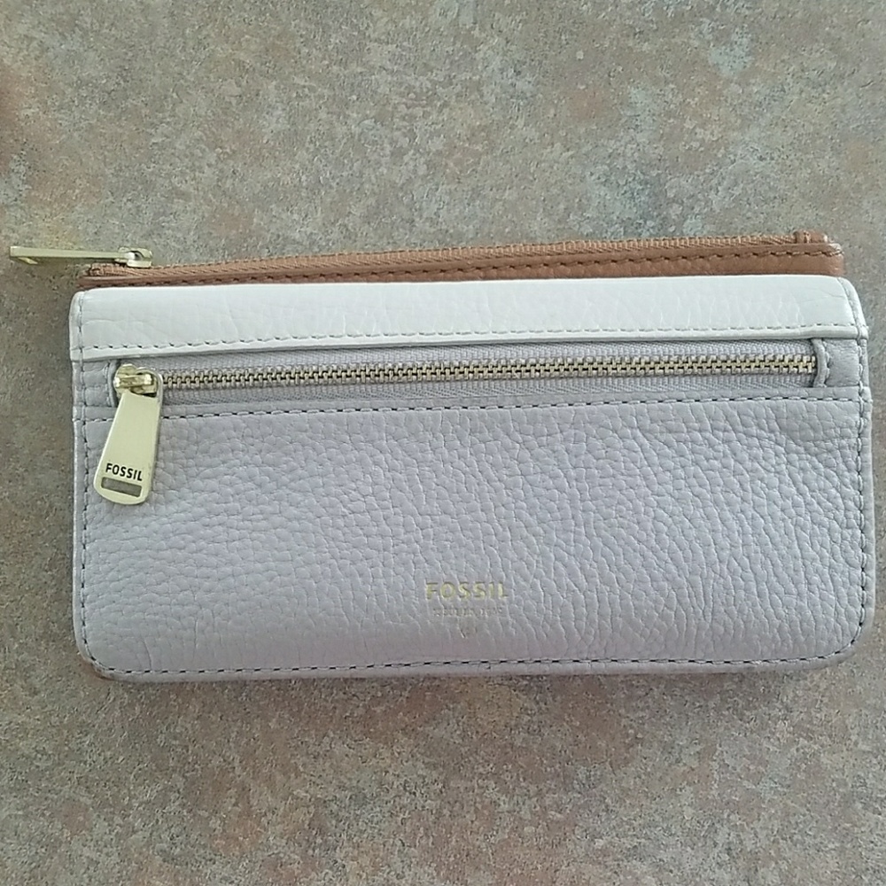 Fossil wallet
