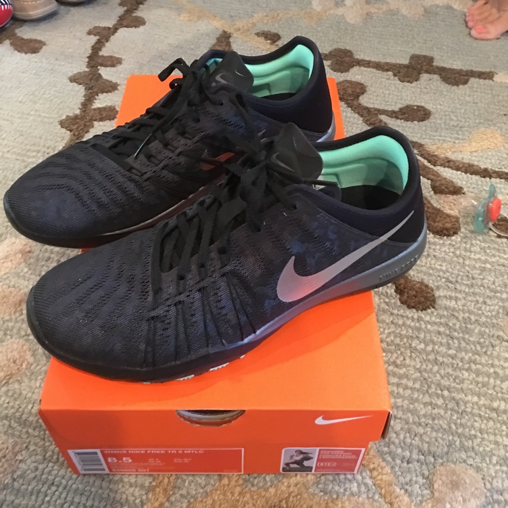 Brand new in box nike frees