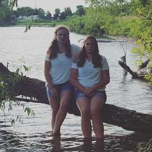 Meet your Posher, Ali