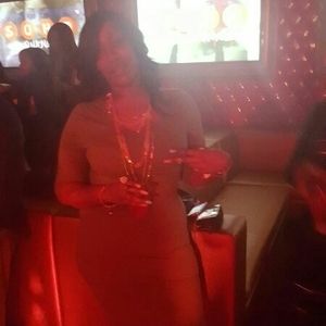 Meet your Posher, Sharee