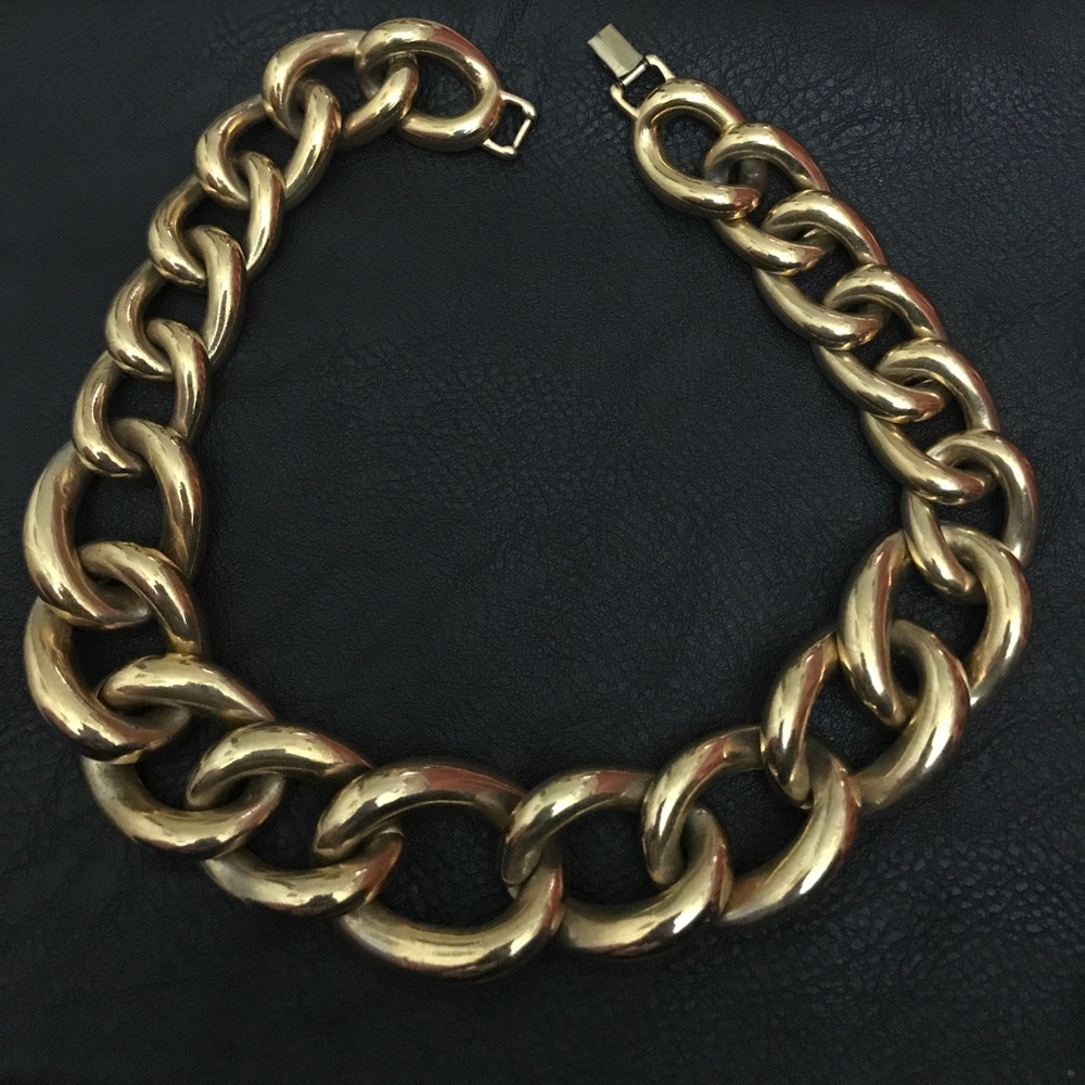 Chunky gold chain