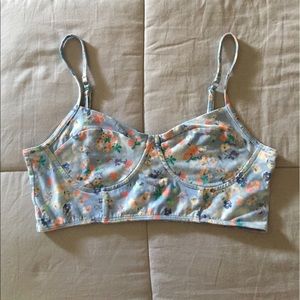 NWOT Floral Kirra Bralette