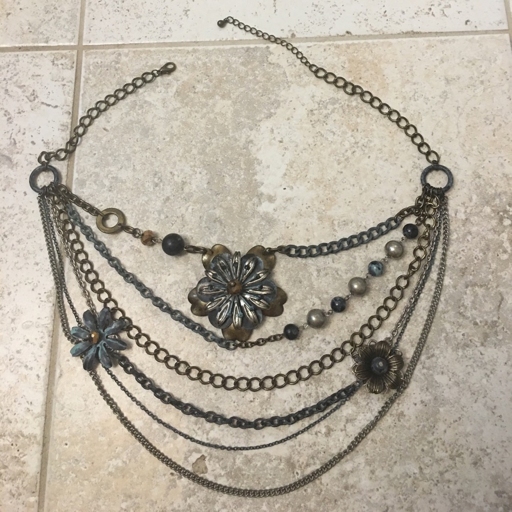 Beautiful statement adjustable necklace