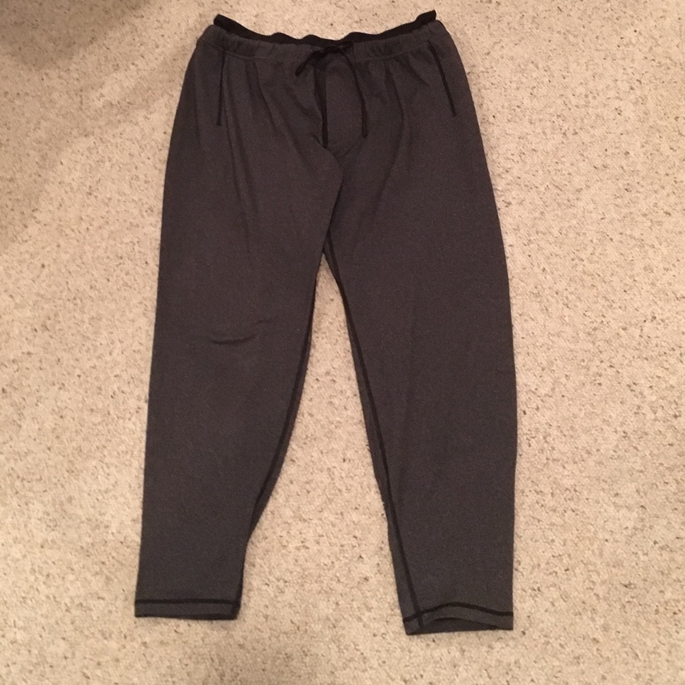 Lululemon men's XL jogger style yoga pants in grey