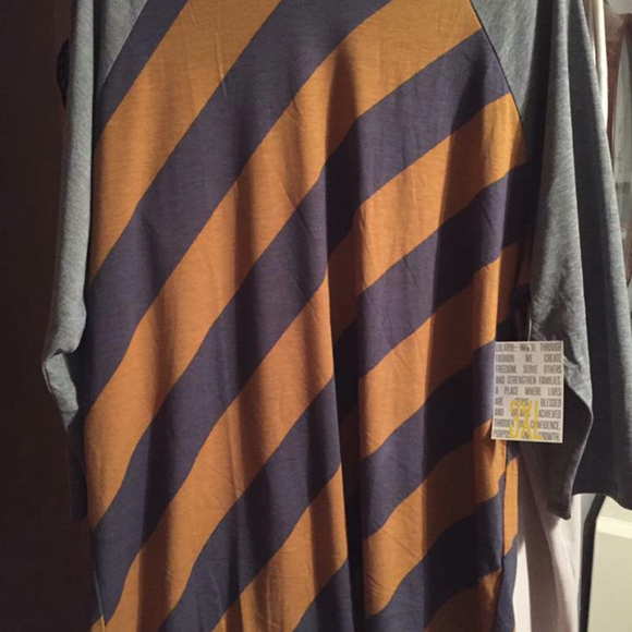 Lularoe Randy - Picture 5 of 5