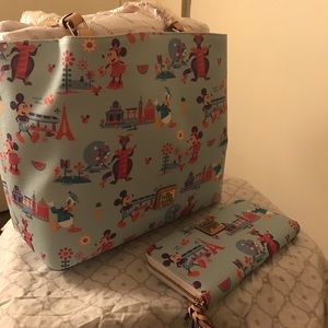 Disney Dooney & Bourke Flower and Garden Festival