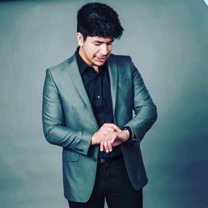 Meet your Posher, Daniel