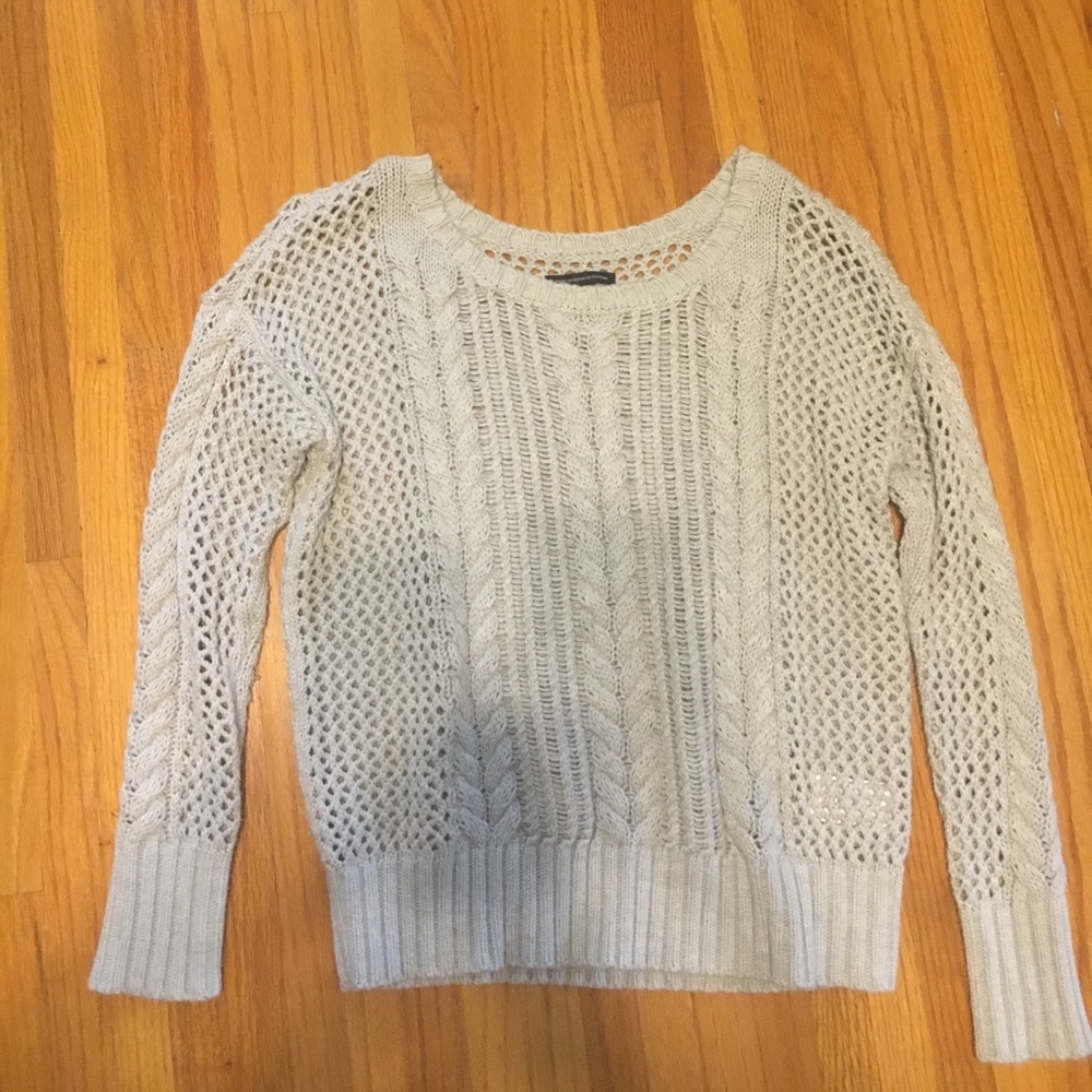 Gray sweater